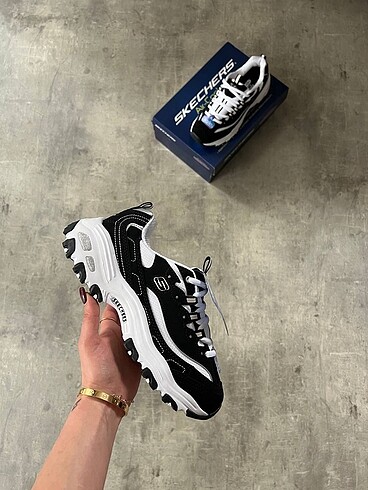 SKECHERS D?LİTES Sneaker