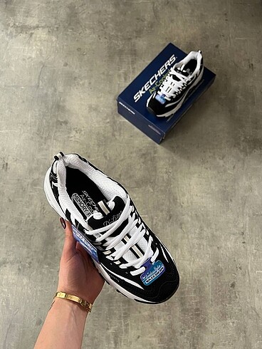39 Beden siyah Renk SKECHERS D?LİTES Sneaker
