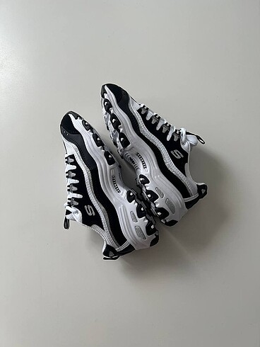 39 Beden Skechers D'lites Fresh Start Beyaz Siyah Derili Simli