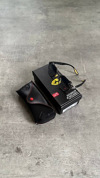 Rayban Ferrari Açık Renk Cam - Görsel 5