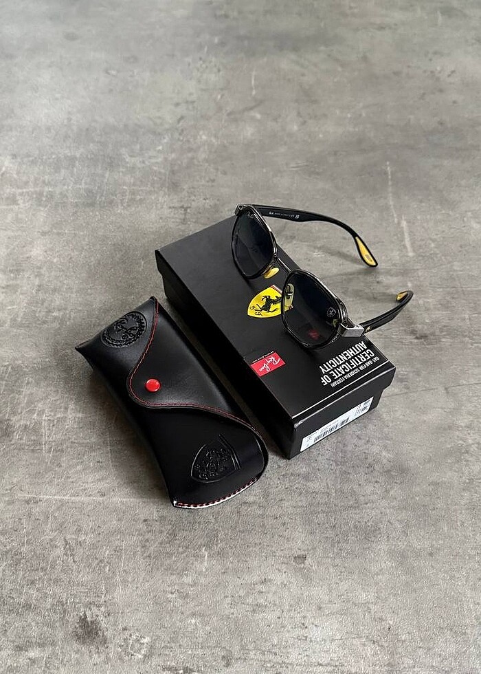 Rayban Ferrari Açık Renk Cam - Görsel 5