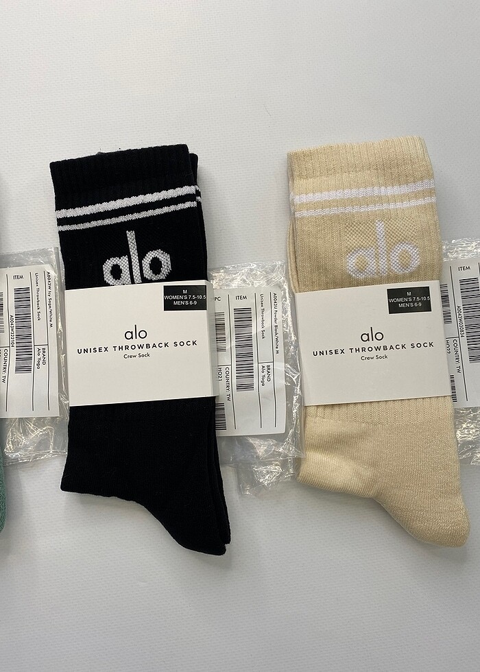 Alo Yoga Throwback 4 adet set - Görsel 3