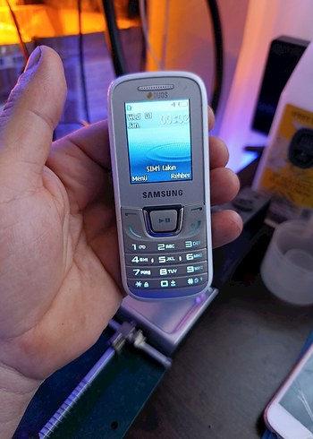 samsung e1282t