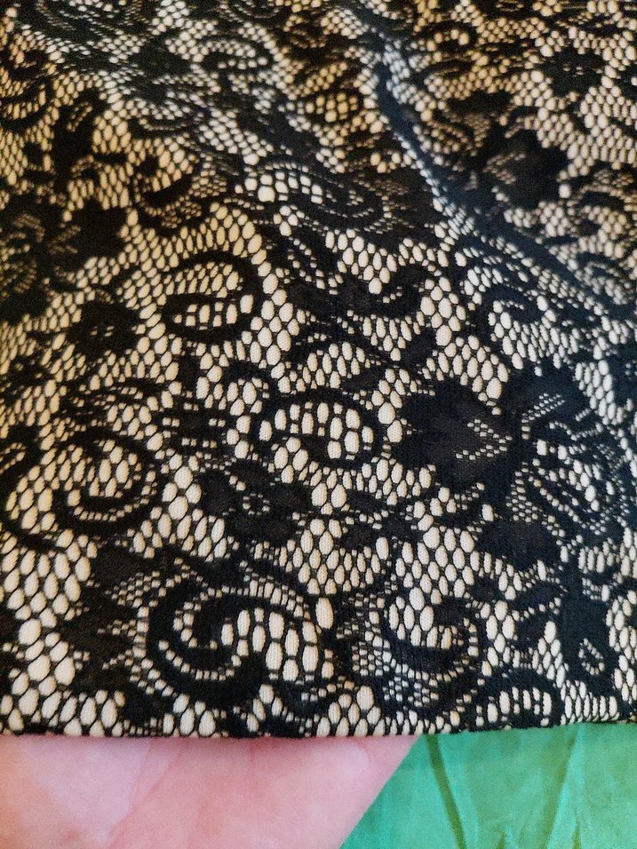 Dantel İşlemeli Siyah Midi Etek - Görsel 2