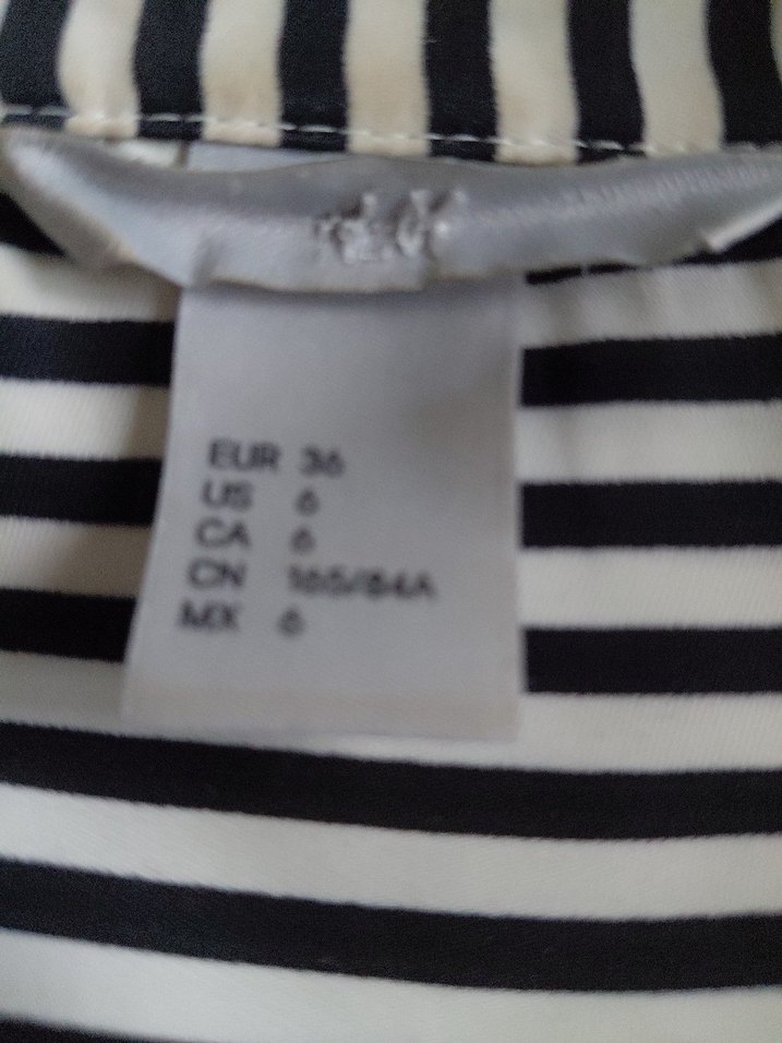 Düğmeli Siyah Beyaz Zebra Desenli Gömlek - Görsel 2