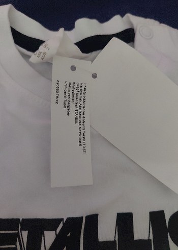 Erkek Çocuk Metallica Baskılı Beyaz Tişört - Görsel 3