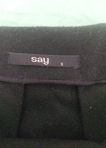 Fiyonk Detaylı Siyah Mini Etek - Görsel 2