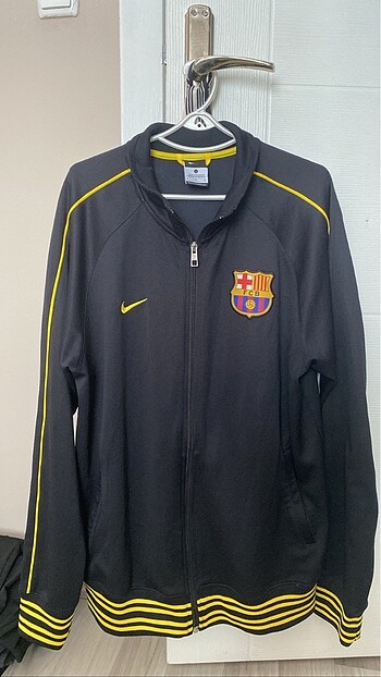 Siyah Nike ceket