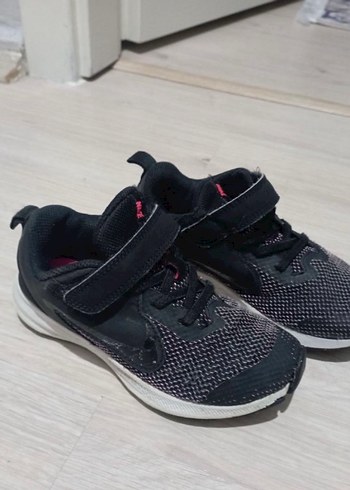 Nike 27 numara Kız Çocuk Siyah Spor Ayakkabı - Görsel 4