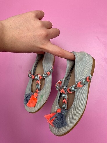Zara Zara 25 numara kız çocuk babet