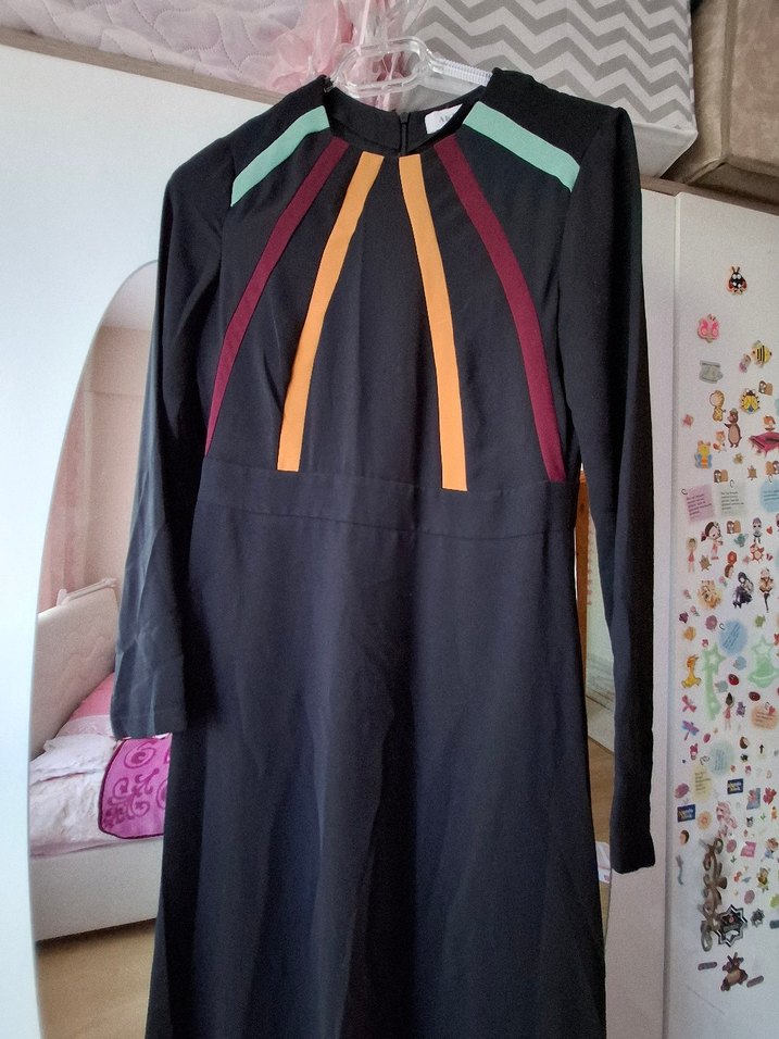 Uzun Kollu Çok Renkli Ofis Elbisesi - Görsel 2