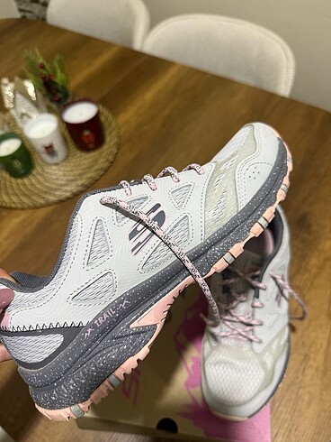 38 Beden skechers