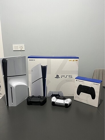 Türkiye Garantili PS 5 Slim (Diskli versiyon)