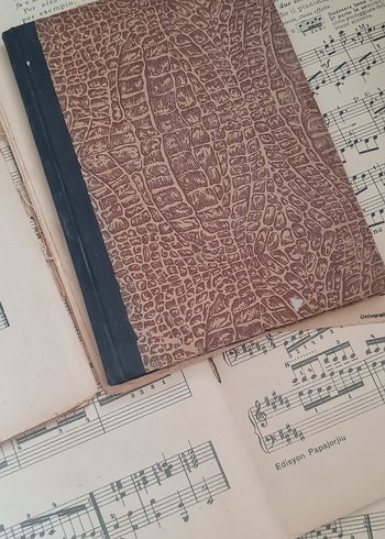 Vesta Rahibesi -  1943 - Görsel 2