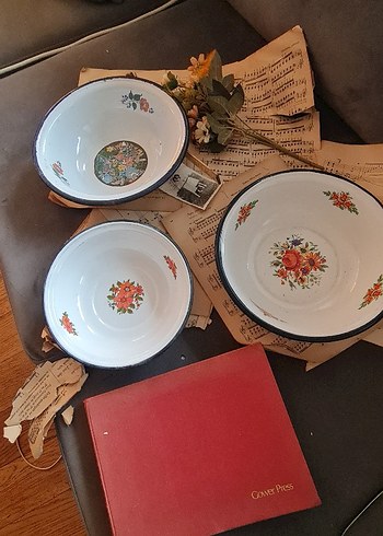 Çiçek Desenli Emaye Çukur Kaseler - Görsel 4