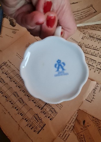 Beyaz Çift Kulplu Porselen Fincan - Görsel 3