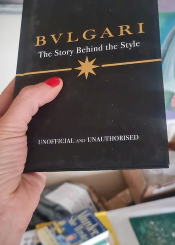 Bvlgari The Story Behind the Style Kitabı