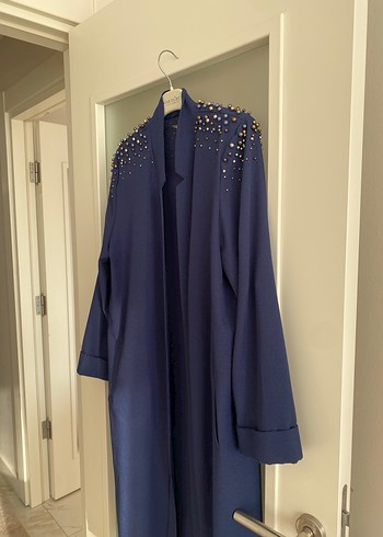 Vatkalı incili Uzun Ceket - Görsel 4