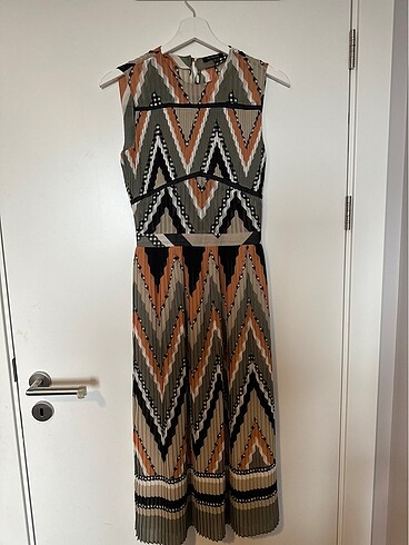 Massimo Dutti elbise