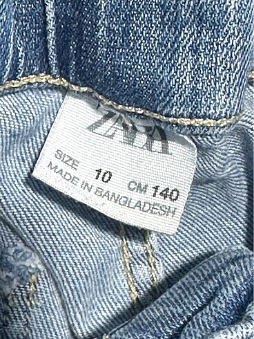 10 Yaş Beden mavi Renk Zara jean pantolon