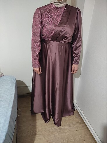 Tesettür saten Abiye