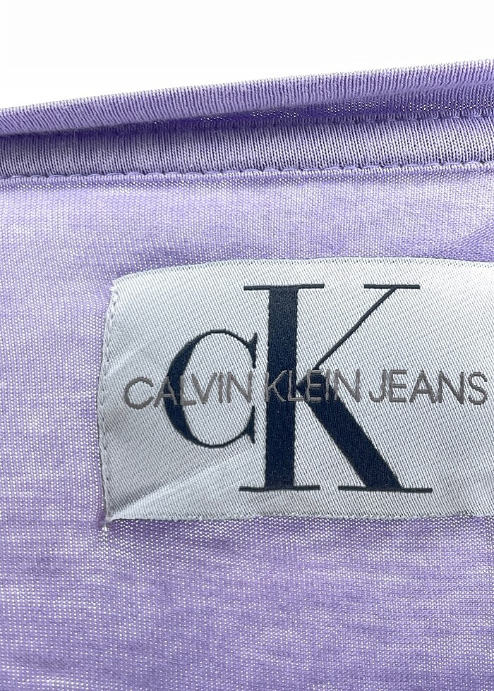 Calvin Klein T-shirt %70 İndirimli. - Görsel 4