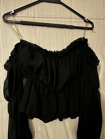 Crop siyah bluz