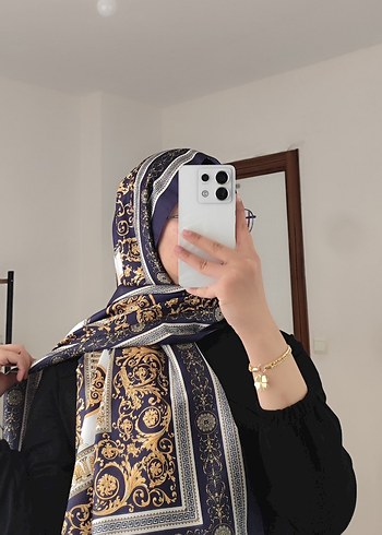 lacivert ipek şal