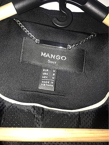 m Beden Mango siyah ceket
