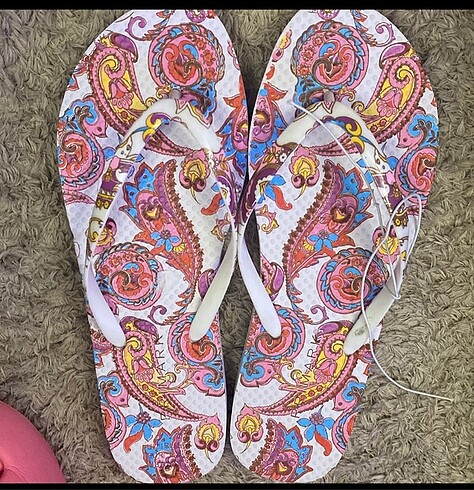 Flip flop terlik