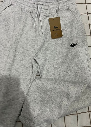 Lacoste m