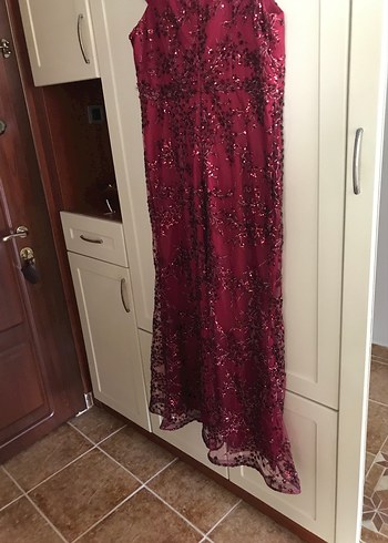 Bordo İşlemeli Uzun Abiye Elbise - Görsel 3