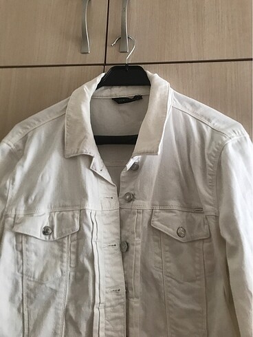 LC Waikiki Bayan mont