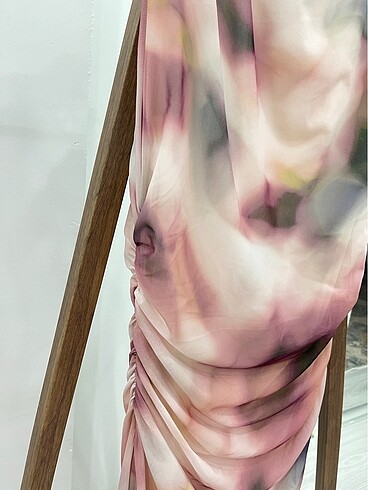 Zara Batik desen elbise