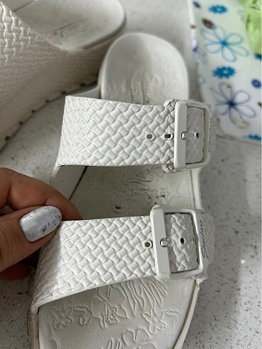 38 Beden beyaz Renk Orjinal Skecher
