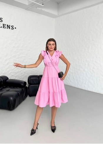 Pembe Mini V Yaka Fırfırlı Elbise