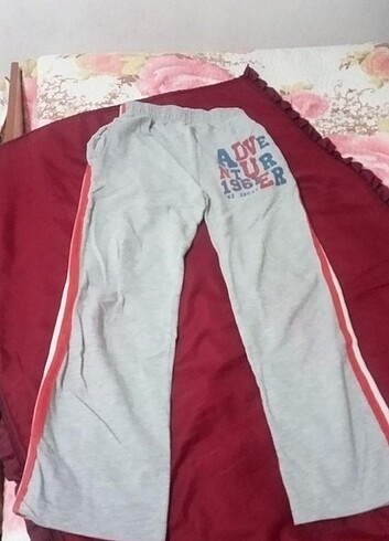 11-12 Yaş Beden Çocuk alt eşofman 2 tane