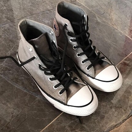 orijinal gri converse