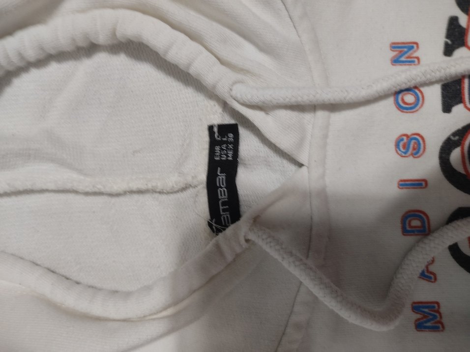 Beyaz Baskılı Kapüşonlu Sweatshirt - Görsel 3