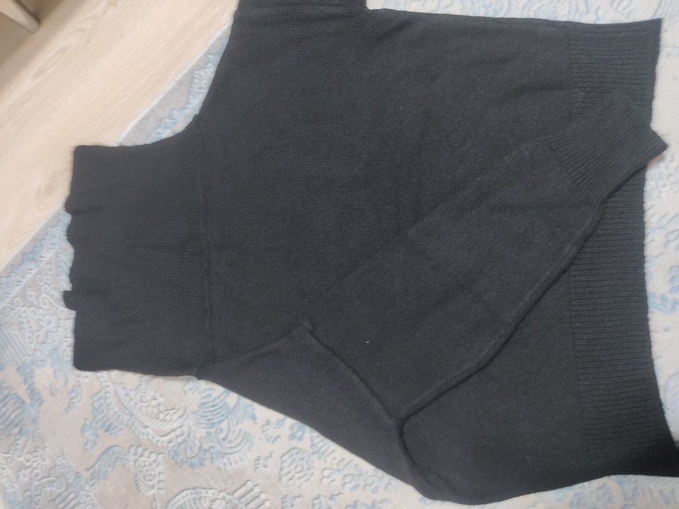 Düğmeli siyah Boğazlı Kolsuz Kadın Kazak - Görsel 2