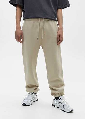 Pull and Bear eşofman