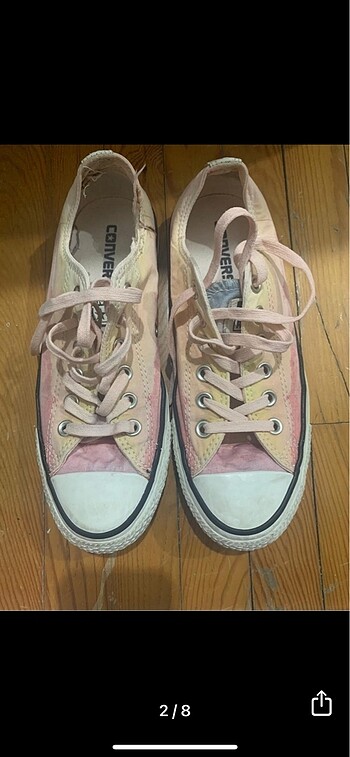 Pembe converse