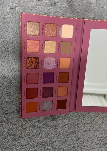 Revolution Pro New Neutral Göz Farı Paleti - Görsel 3