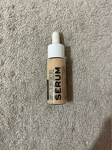 Relove revolution serum fondoten