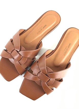 Yves Saint Laurent Tribute Flat Sandals