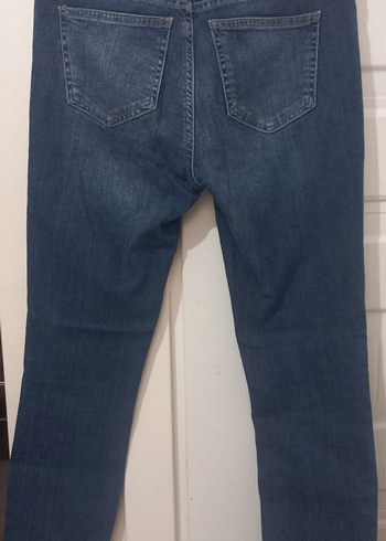 Nakışlı Düğmeli Kadın Kot Pantolon - Görsel 2