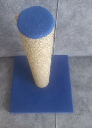 Mavi Tabanlı Kedi Tırmalama Direği - Görsel 2