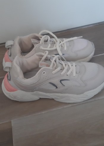 39 Beden beyaz Renk Gri Beyaz Bağcıklı Spor Kadın Sneaker