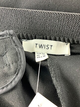 40 Beden Twist Kumaş Pantolon %70 İndirimli.