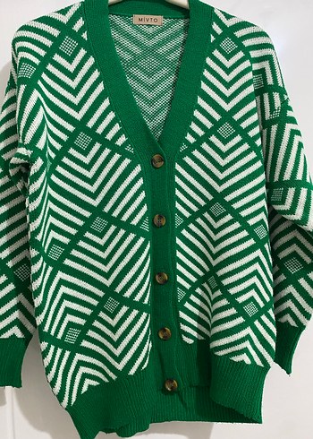 Yeşil Desenli Örgü Kadın Hırka - Görsel 4